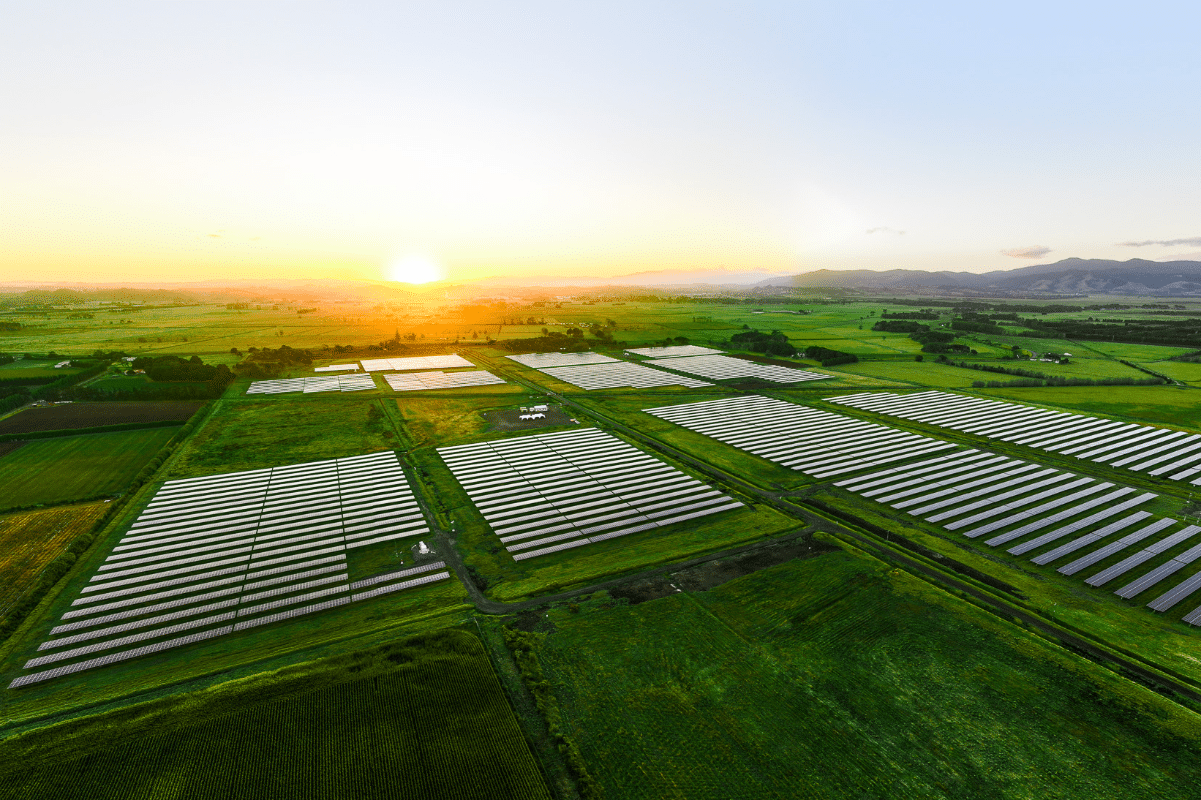 Powering New Zealand’s largest solar farm - Ecogeneration